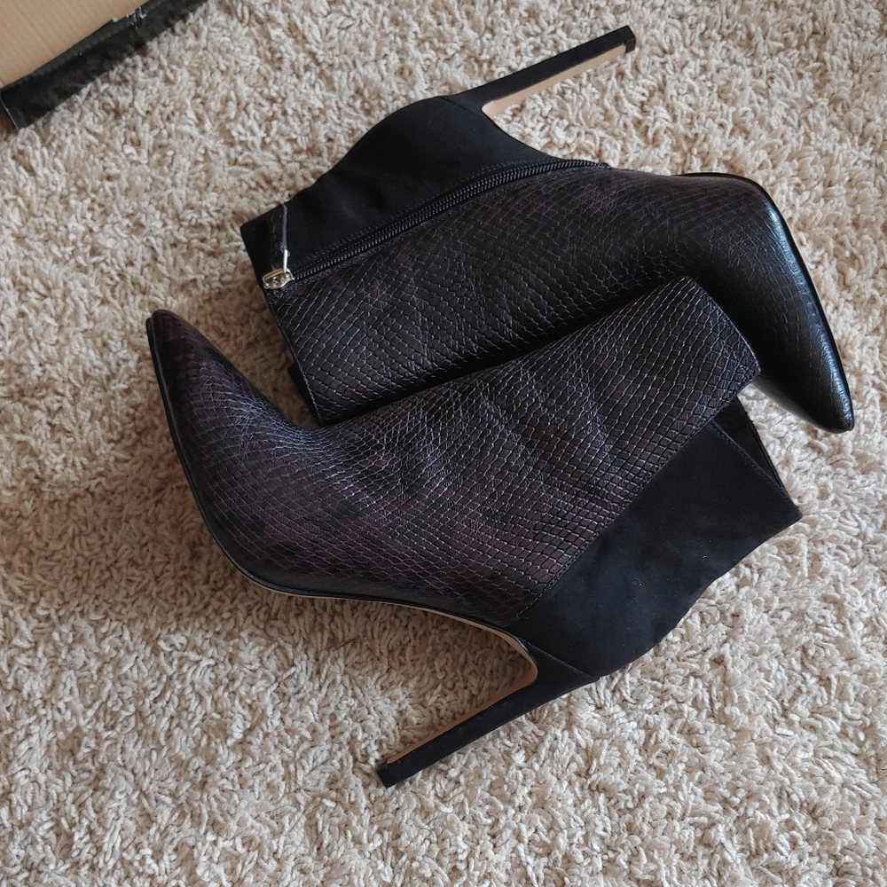 Boots - Picture 2 of 3
